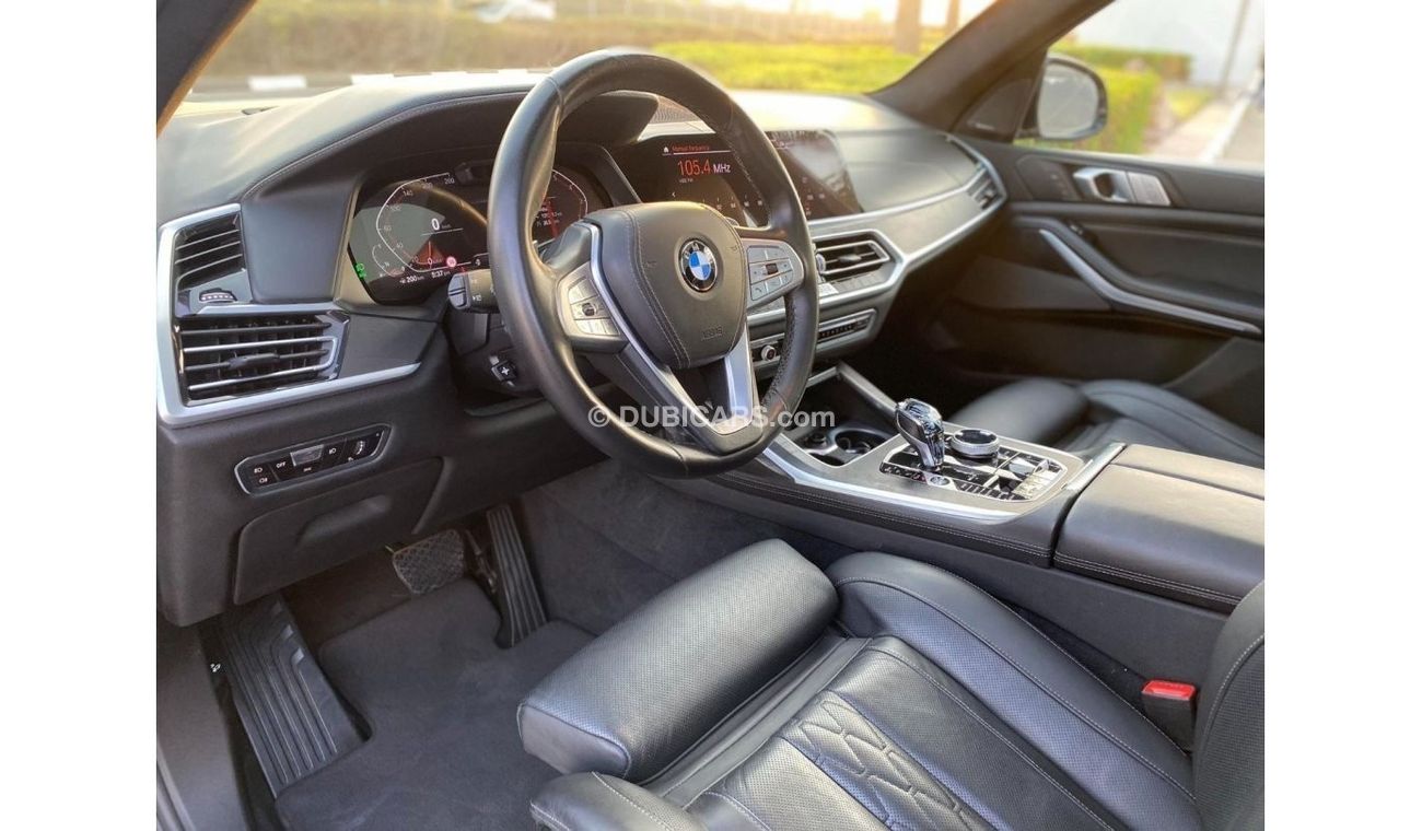BMW X7 40i Pure Excellence GCC SPEC NEAT AND S`CLEAN