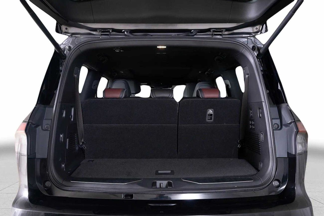 Infiniti QX80 Autograph Captain Chairs 3.5L AUTOGRAPH 3.8