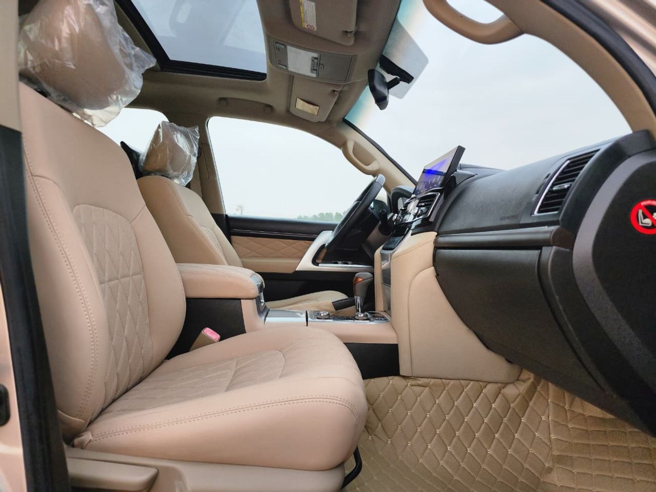 Toyota Land Cruiser GXR UPGRADE 2024