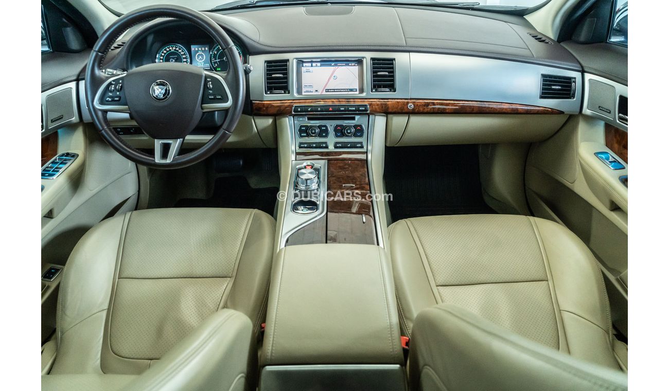 Jaguar XF 2015 Jaguar XF 3.0L V6 Supercharged Premium Luxury Edition / Extended Jaguar Warranty