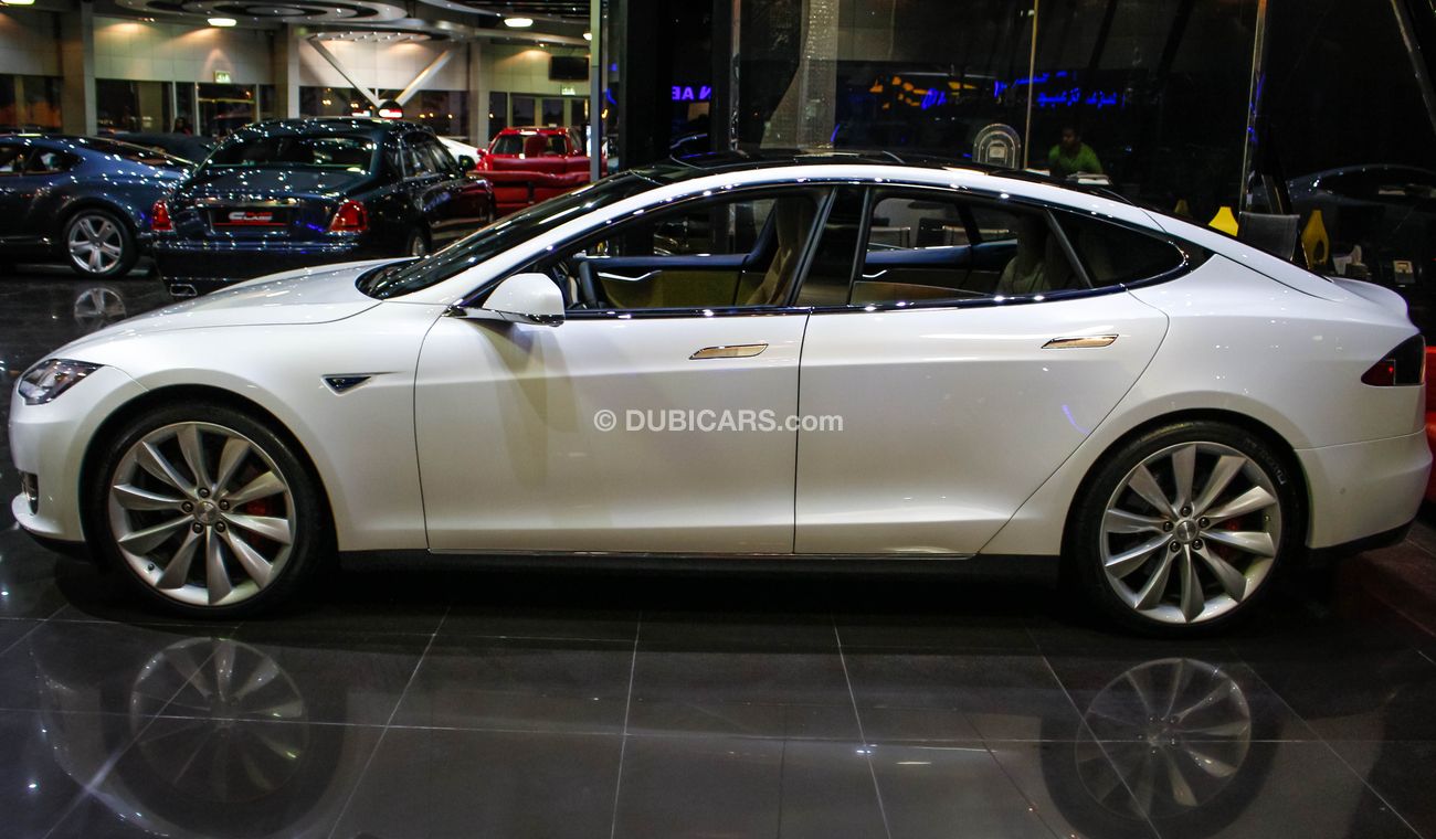 Tesla Model S P90D