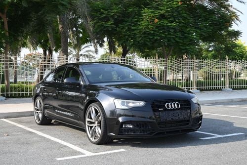 Audi A5 45 TFSI S-LINE URGENT SALE - AUDI A5 2016 - ACCIDENT FREE - GCC - BLACK EDITION