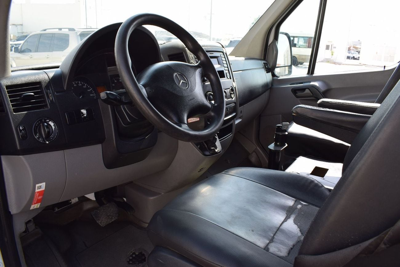 Mercedes Benz Sprinter STANDARD Mercedes Benz Sprinter Ambulance, Model:2015. Only done 22900 km