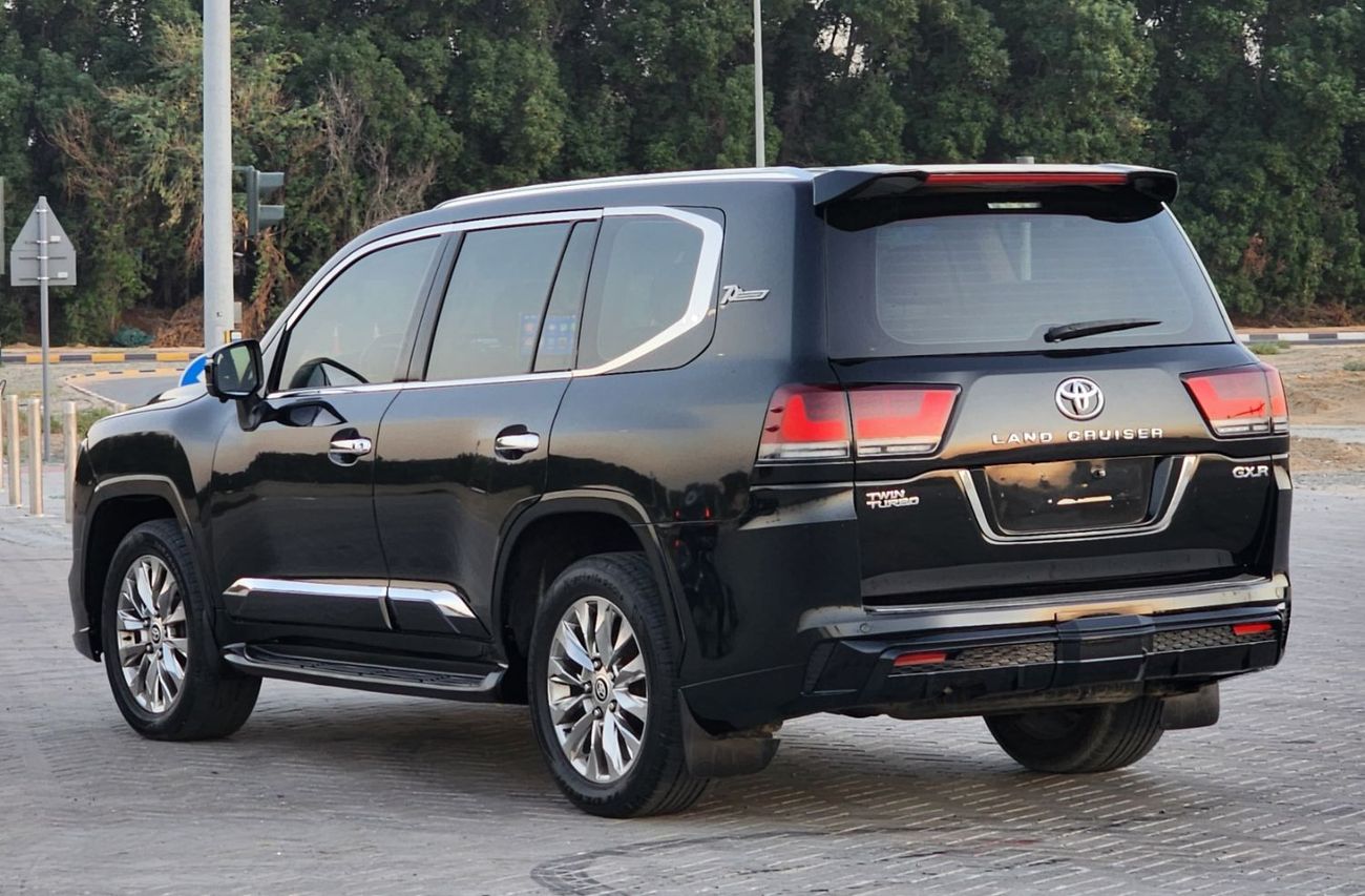 تويوتا لاند كروزر GX.R V6 upgrade 2024