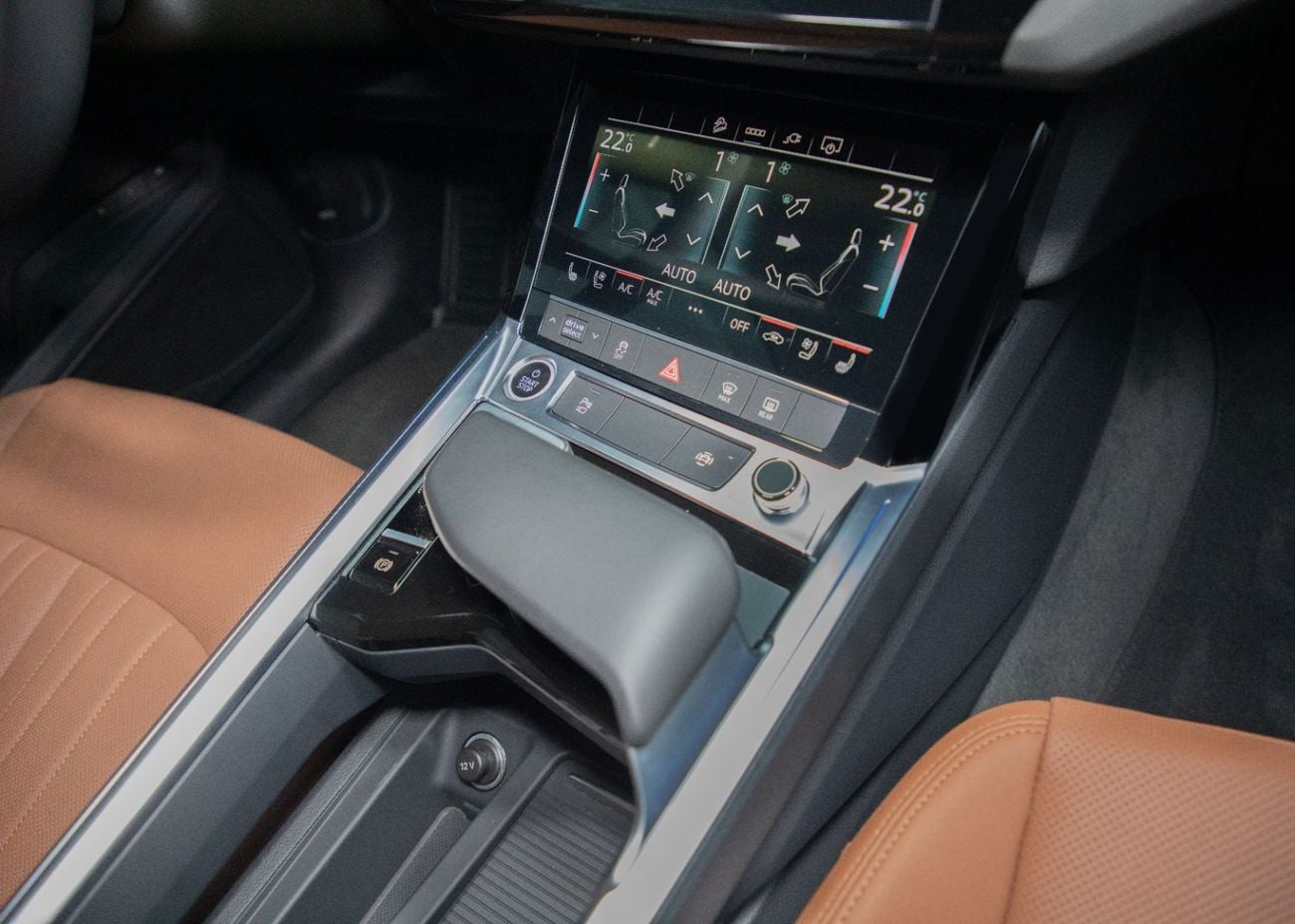 أودي اي ترون 55 Quattro