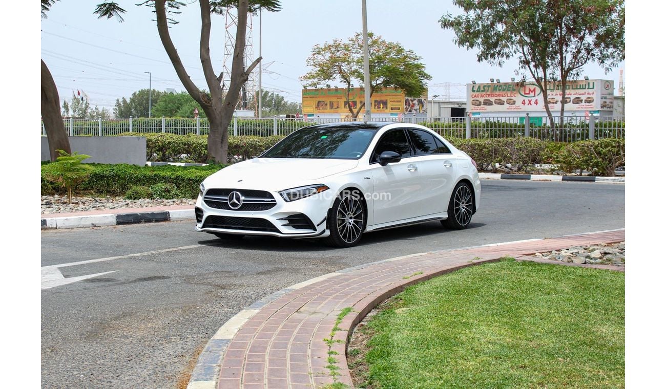 Mercedes-Benz A 35 AMG Premium + MERCEDES-BENZ A35 AMG
