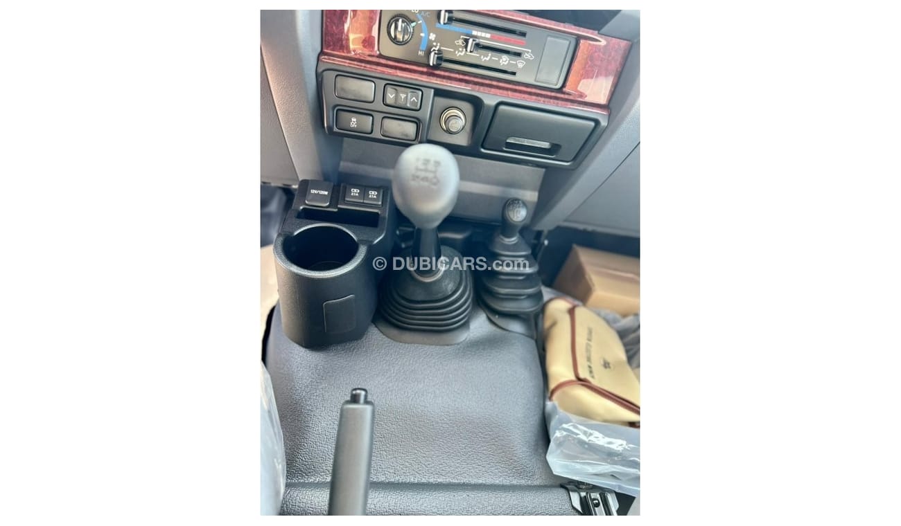 تويوتا لاند كروزر بيك آب VDJ79 4.5L V8 Full option