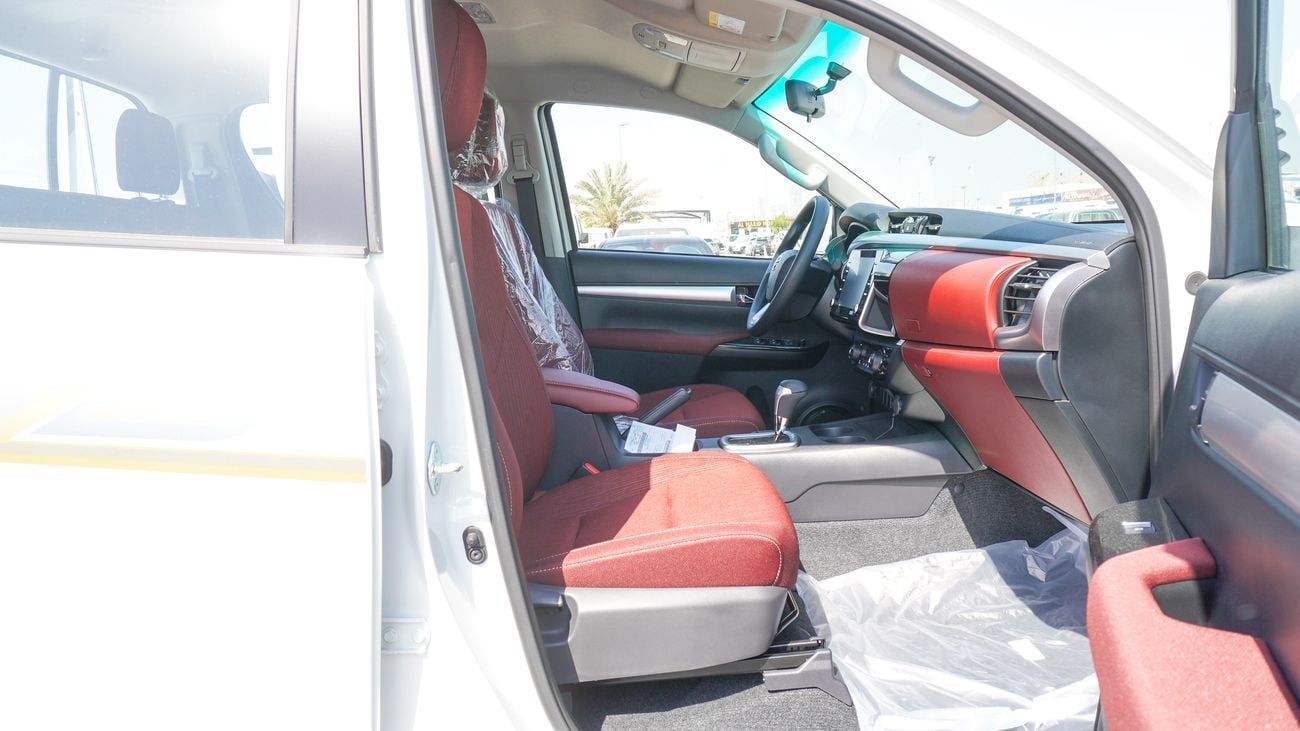 تويوتا هيلوكس SGLX SR5 2.4L DIESEL  Jordan Specs