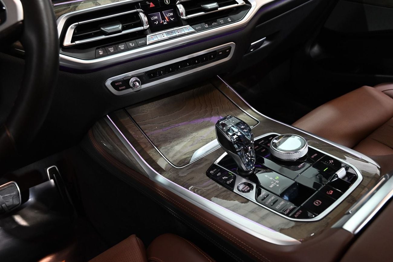 بي أم دبليو X7 40i M SPORT 2020 BMW X7 xDrive40i M-Sport, Full Service History,1 Year Warranty, Excellent Condition, GCC