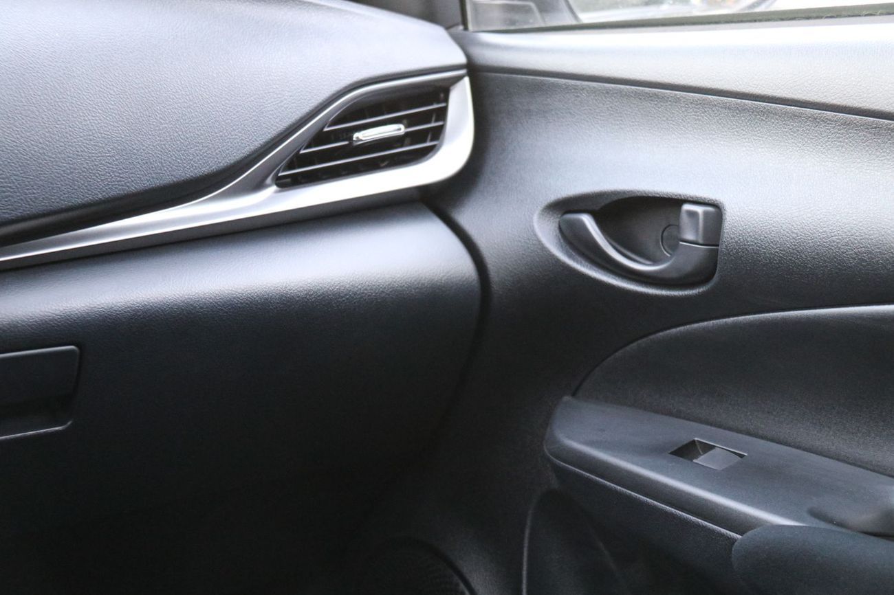 Toyota Yaris Yaris 1.3 Hatchback 2025