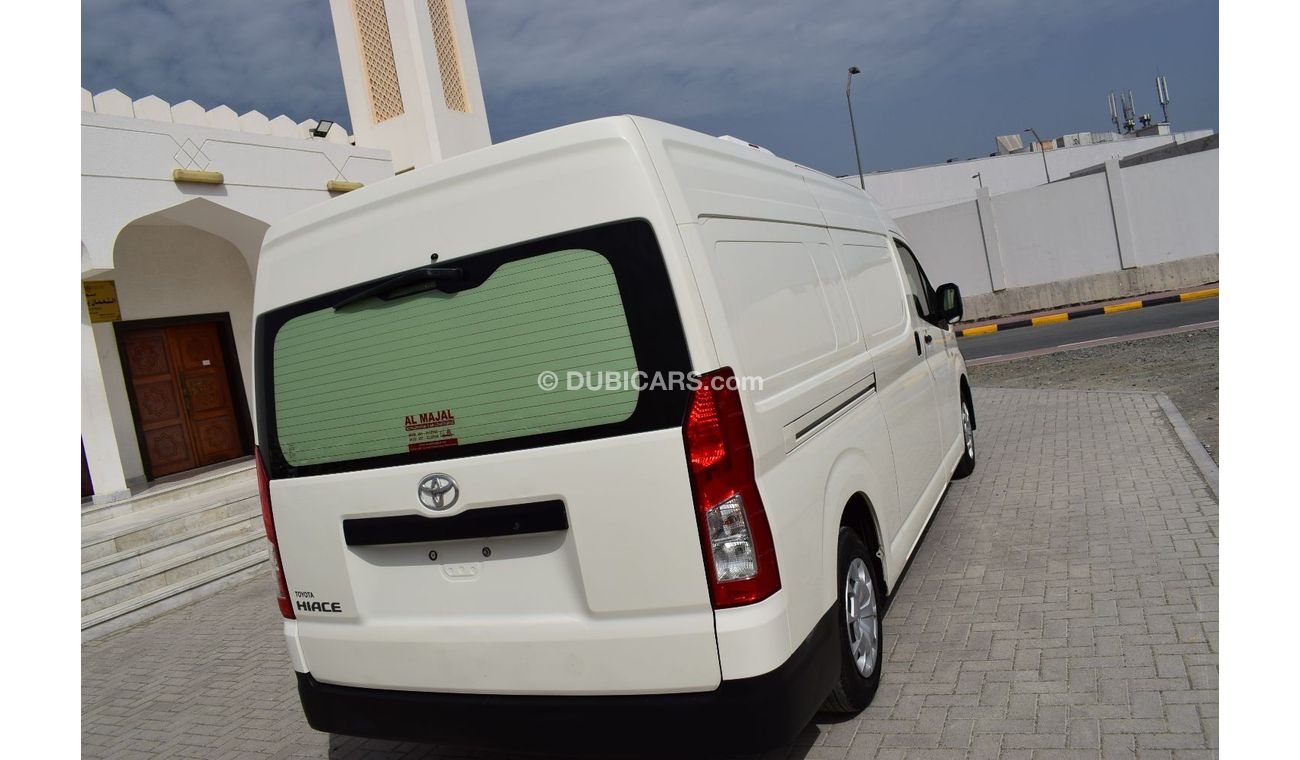 تويوتا هاياس كوميتور GL  سقف عالي