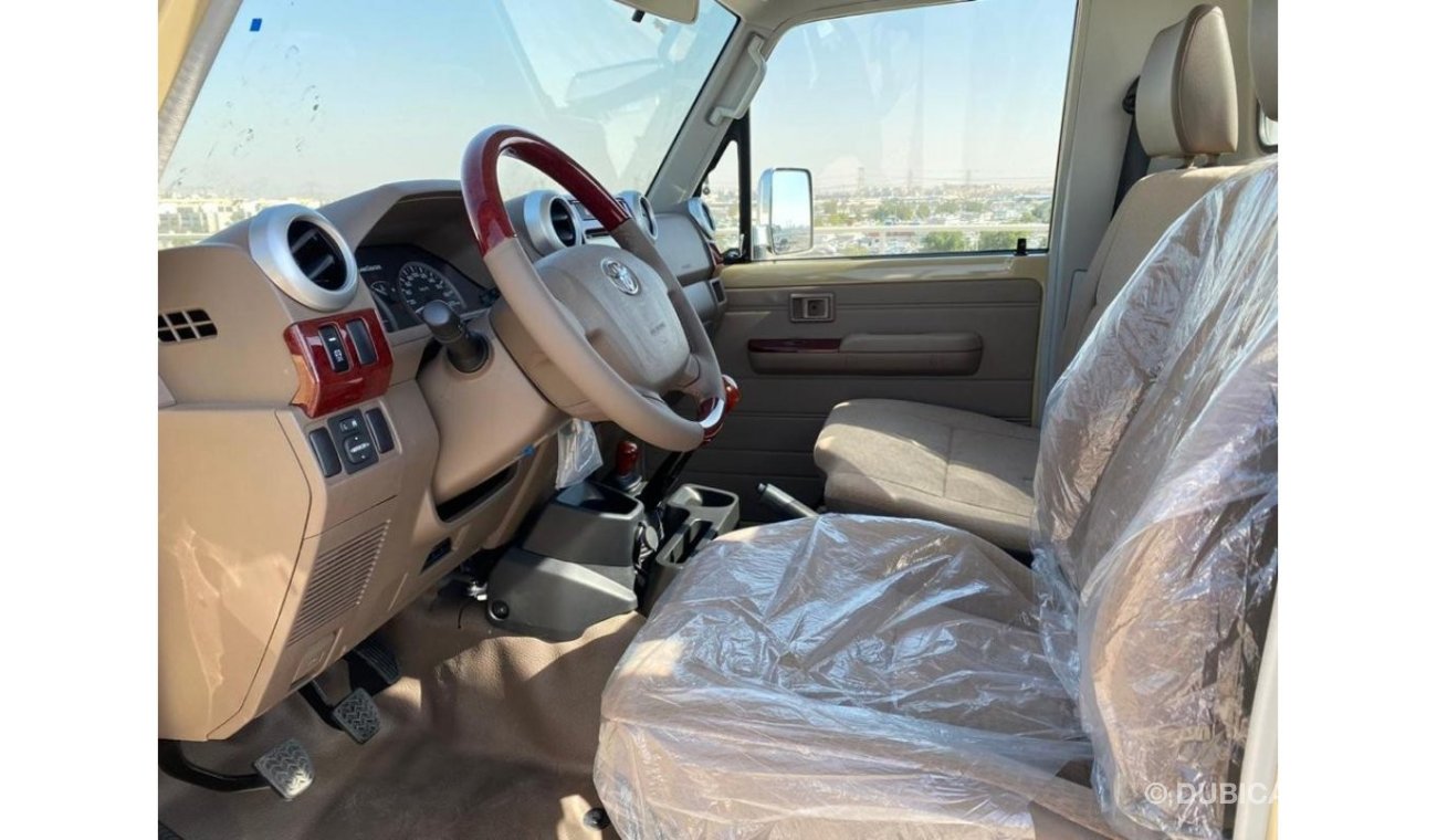 Toyota Land Cruiser Pick Up 2021 Single Cabin petrol  ( ONLY FOR EXPORT )