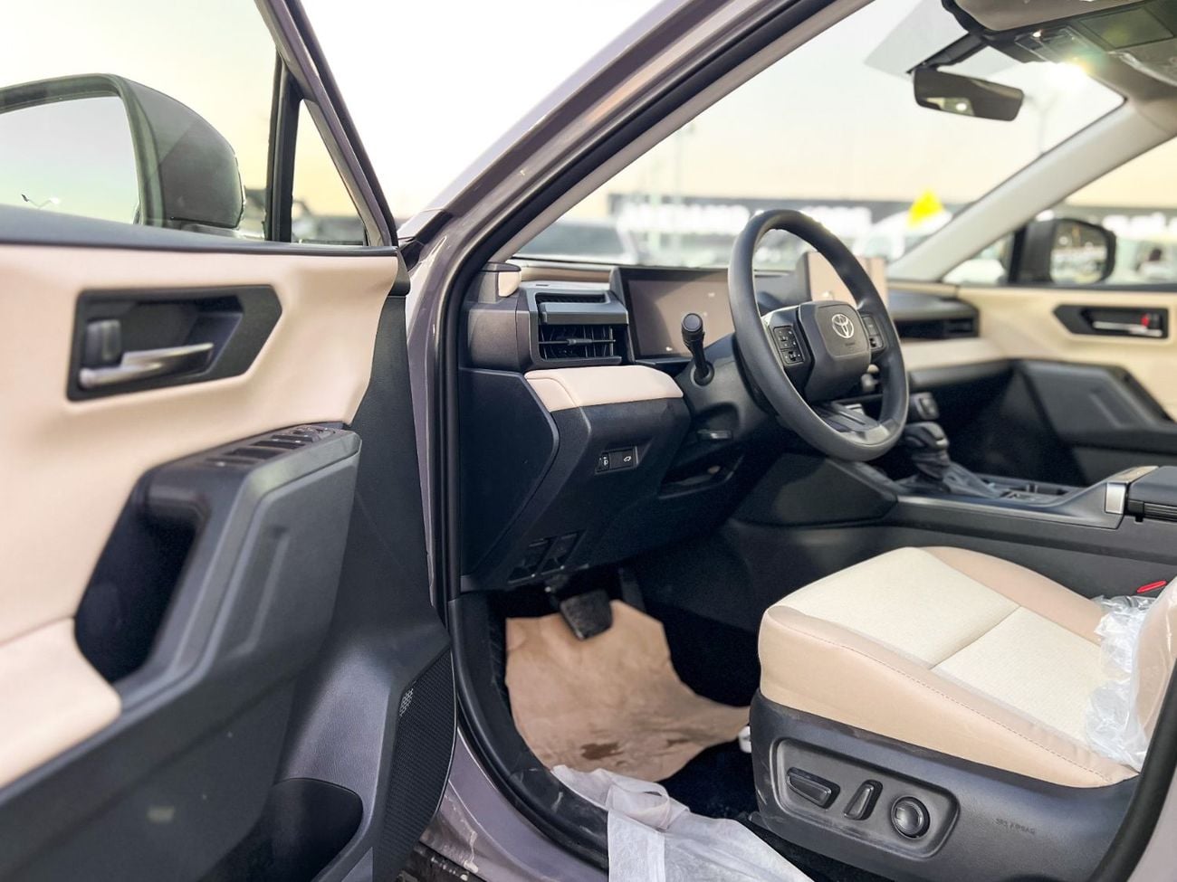 Toyota RAV4 EXPORT ONLY - Toyota Rav4 XLE - G 2.0L