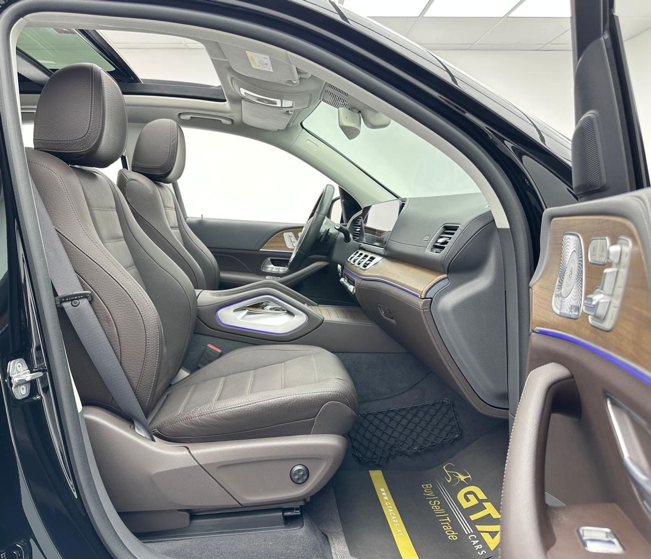 Mercedes Benz GLE 450 AMG 2019 Mercedes-Benz GLE 450 4Matic, 1 Year Unlimited Km Warranty, Excellent Condition, GCC