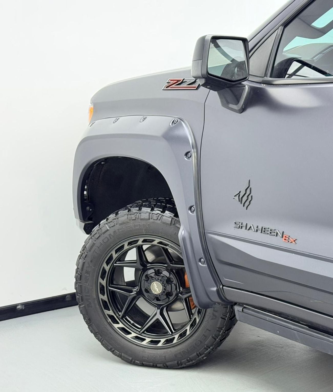 شيفروليه سيلفارادو 2023 Chevrolet Silverado Trail Boss Z71 Shaheen Edition, 2027 Chevrolet Warranty, Low Km, GCC