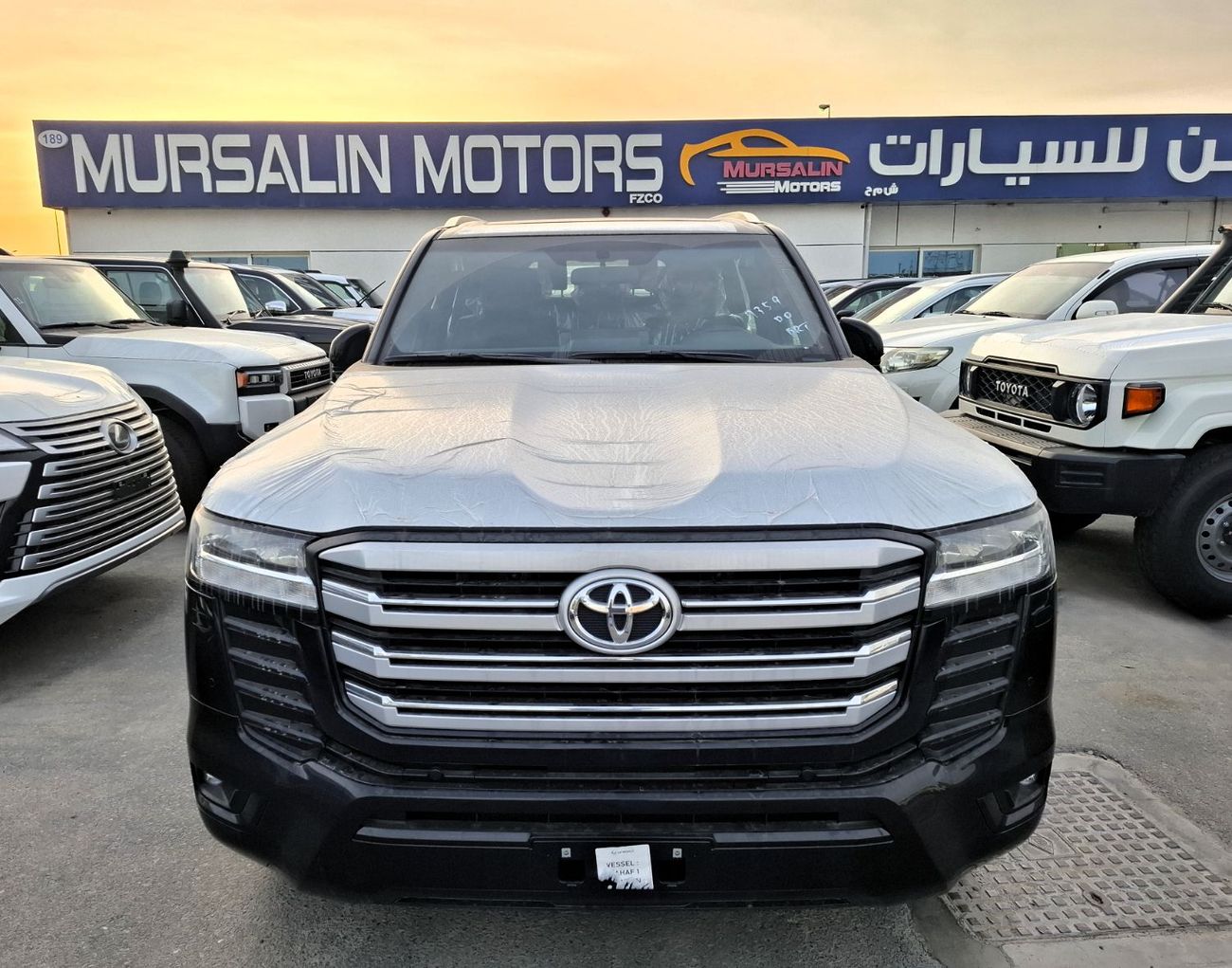 Toyota Land Cruiser Toyota Landcruiser GXR 4.0L 2025 Black Petrol (Export Only)