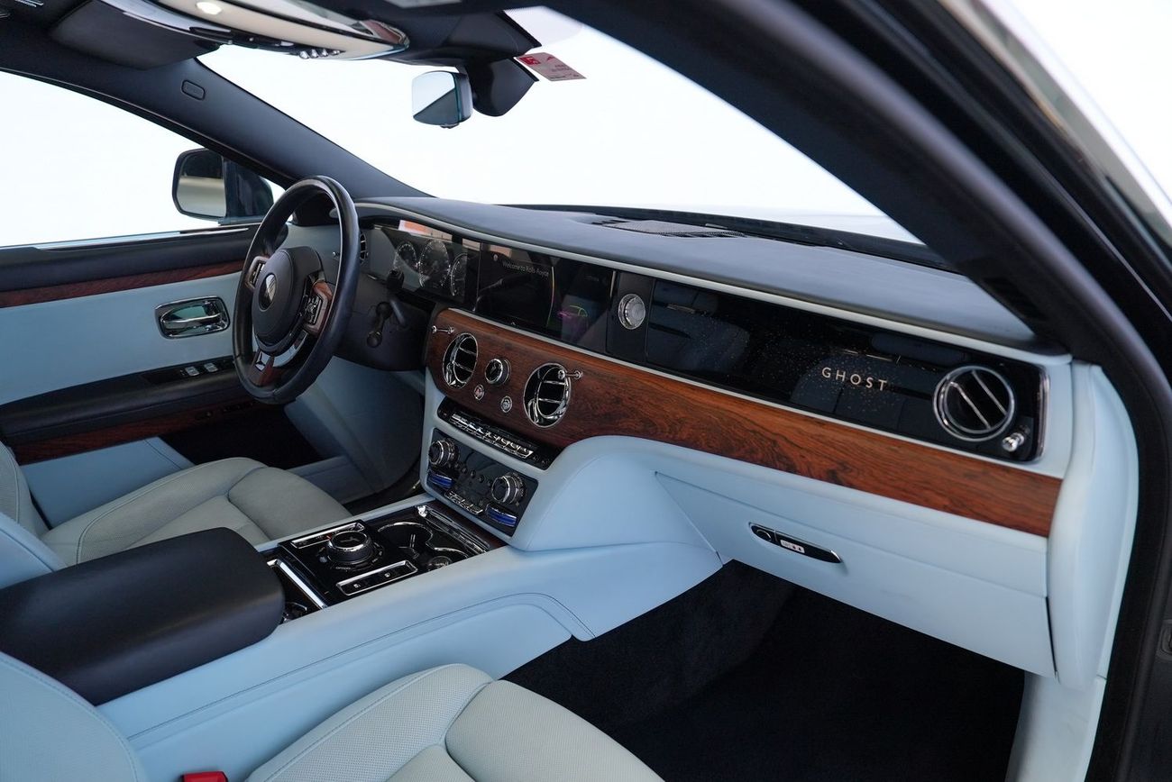 Rolls-Royce Ghost 6.75T Extended Wheelbase
