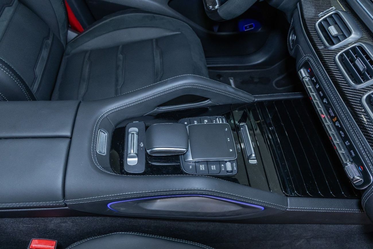 مرسيدس بنز GLE 53 AMG كوبيه Mercedes GLE53 Coupe AMG - Night Package - 22 AMG Alloy Wheels - 2024 - Perfect Condition