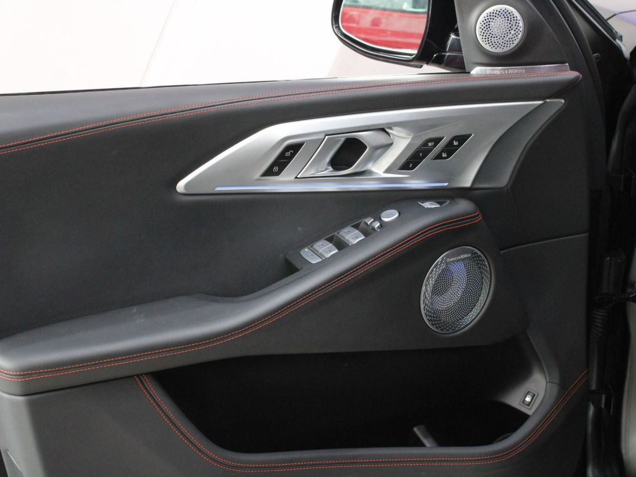 BMW XM M-POWER | HYBRID