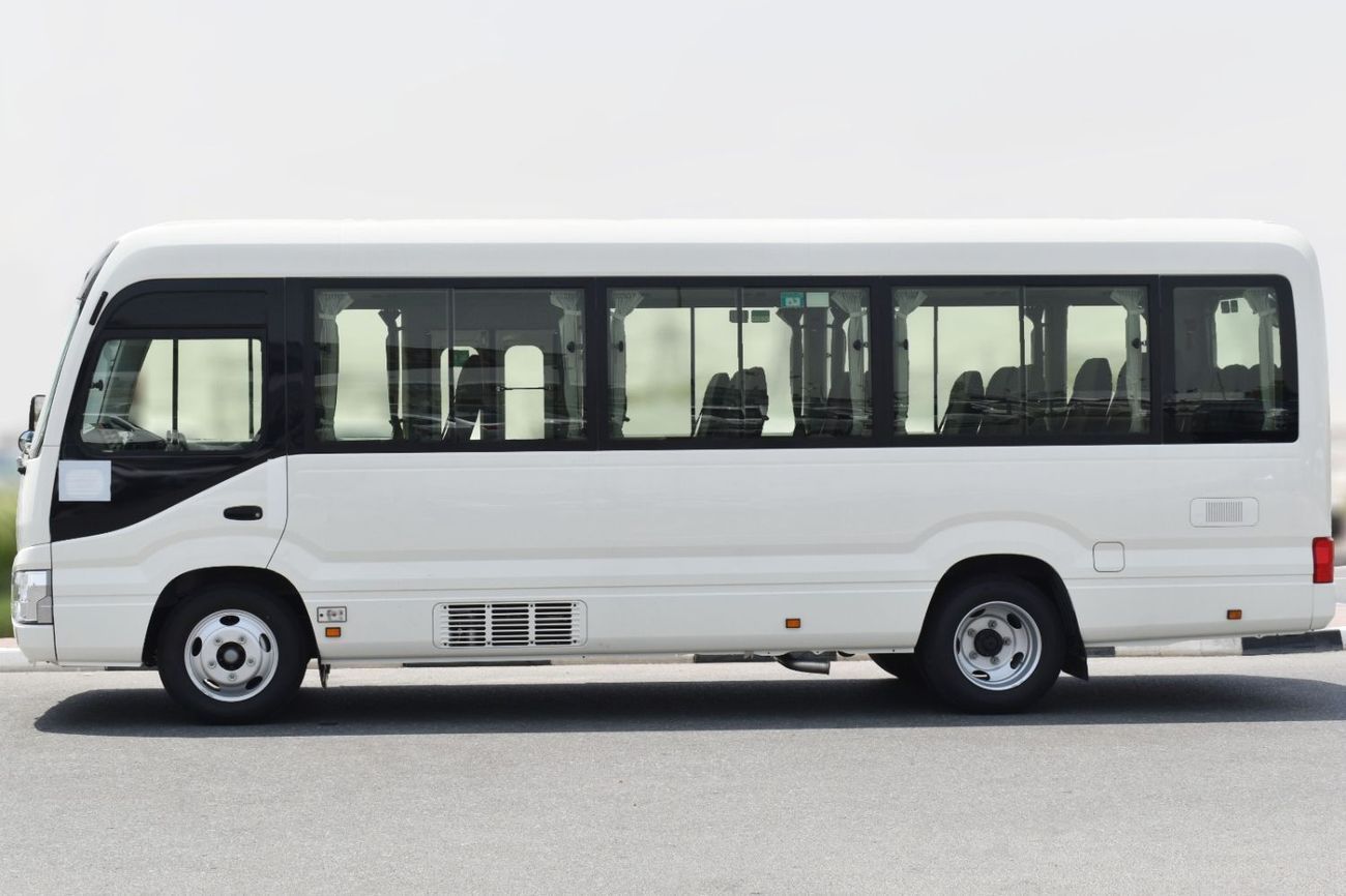 تويوتا كوستر toyota coaster 4.0l 2025   23 seater