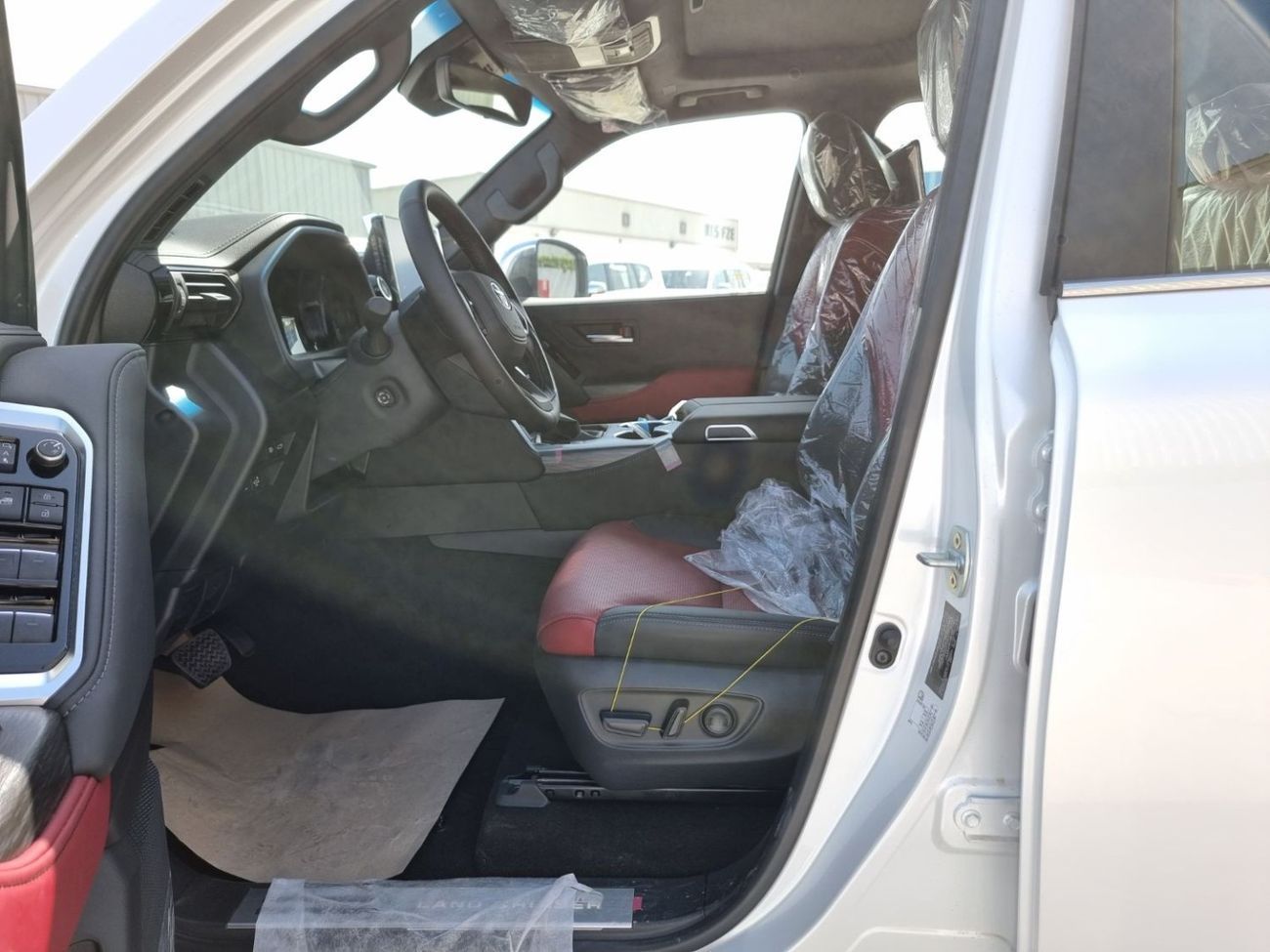 Toyota Land Cruiser LC 300 3.3L DIESEL VXR 7 SEATER FULL OPTION WITH AEROW  KIT