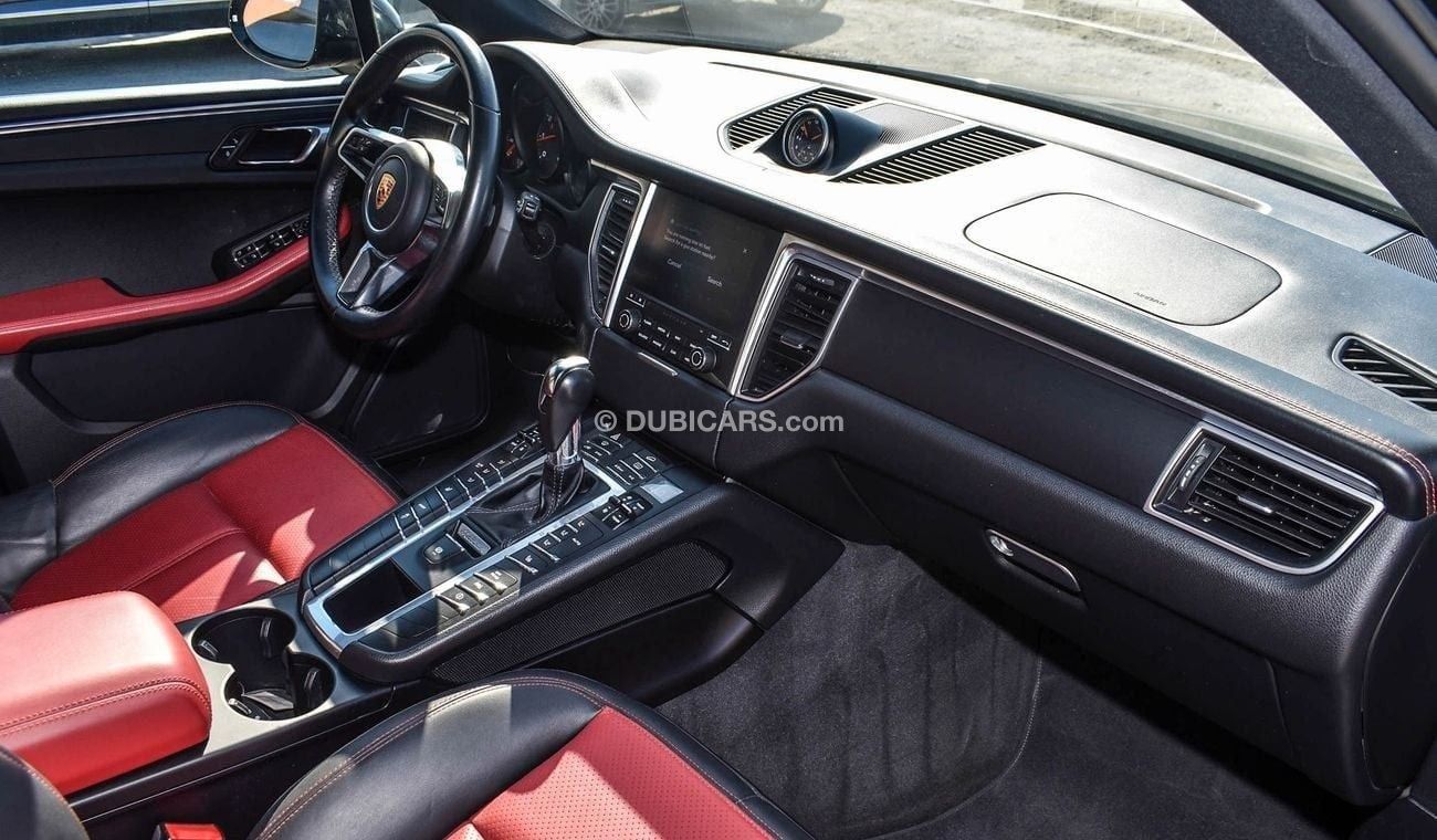 بورش ماكان Std 2.0L (252 HP)