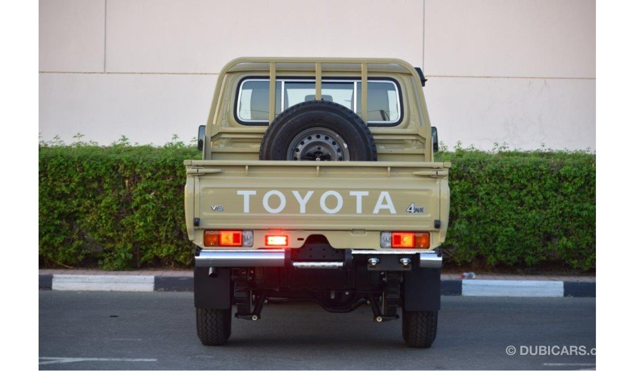 Toyota Land Cruiser Pickup 79 Double Cabin V6 4.0L Petrol MT (Export only)