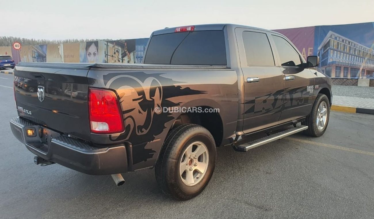 رام 1500 دوج رام 1500 كلاسك اكسبريس هيمي  v8 5.7L