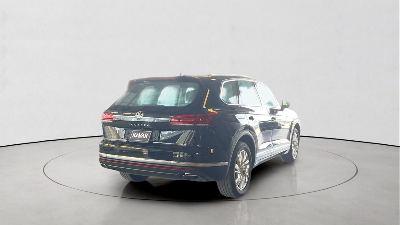 فولكس واجن طوارق ATMOSPHERE HIGHLINE 3.0 V6 TFSI ATMOSPHERE HL 4WD AUTO | شامل الضمان | 0 ﺪﻔﻋﺓ ﺃﻮﻟﻯ