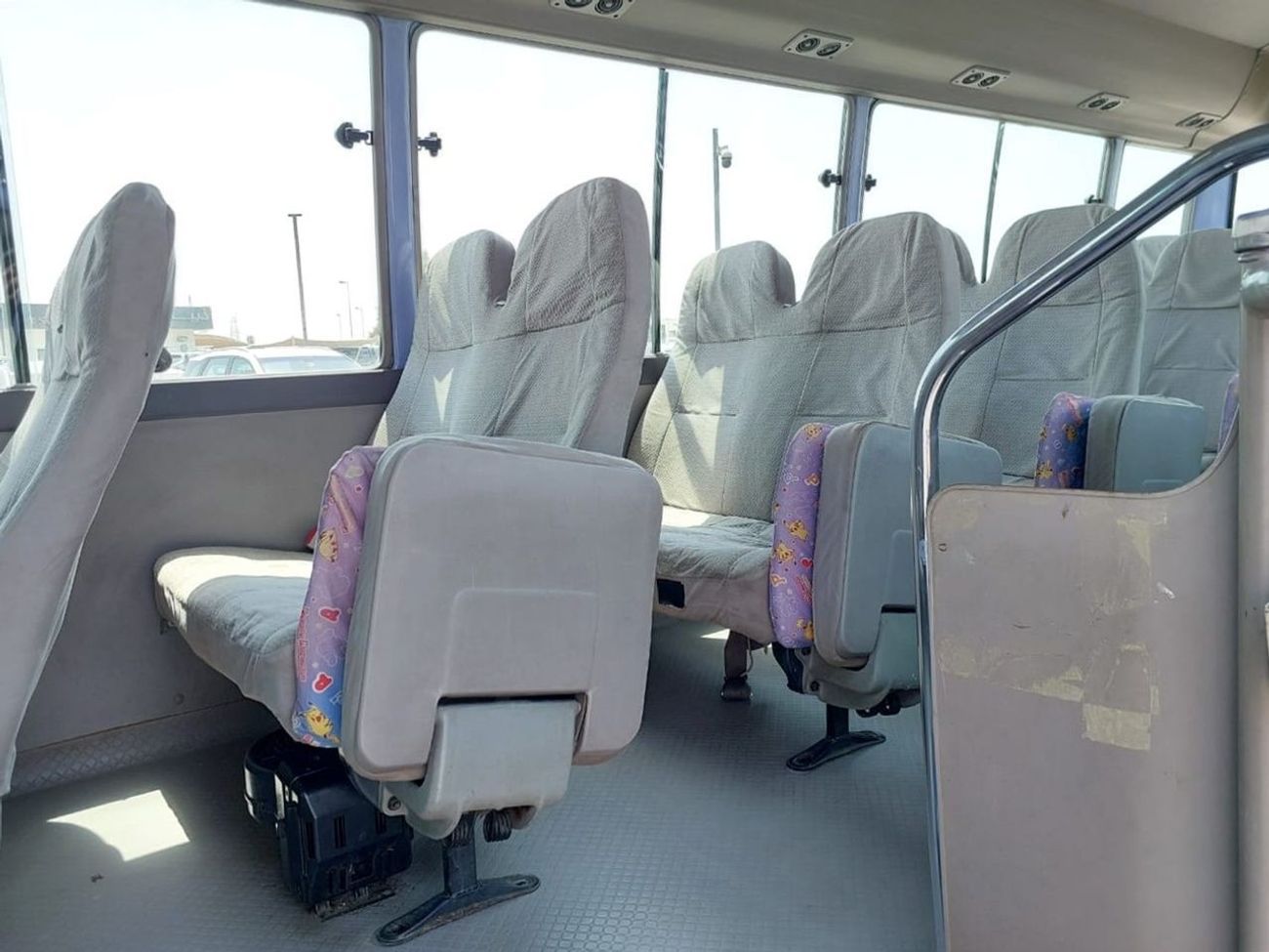 Toyota Coaster TOYOTA COASTER RHD 2004 MODEL 4.2 L DIESEL AUTOMATIC(PM12560)