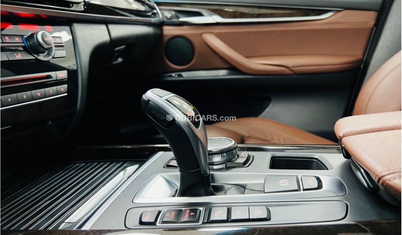 BMW X5 35i Exclusive GCC .. Original Paint .. FSH .. Perfect Condition .. V6 .