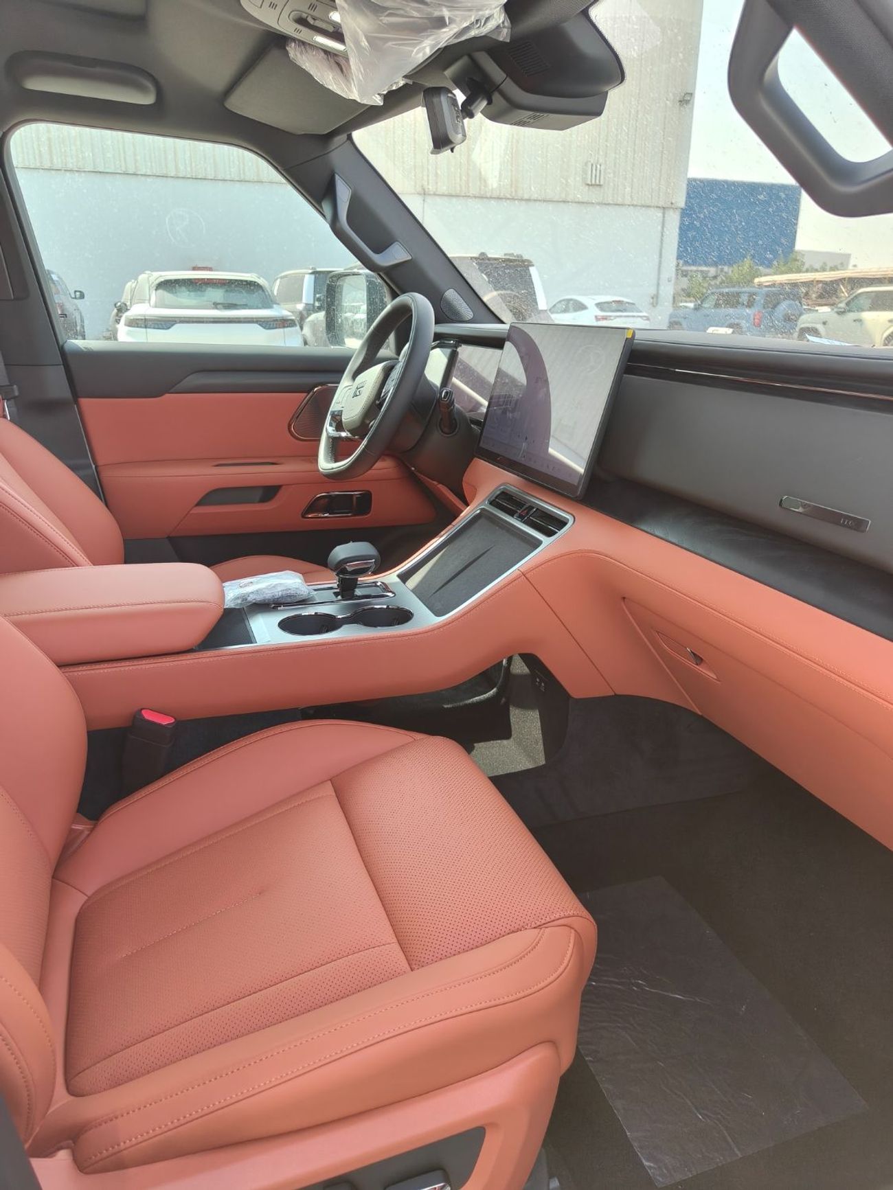 ROX 01 ROX 01 7 Seater 2026 Version