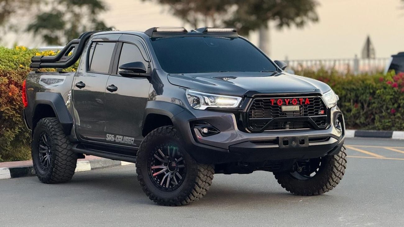 Toyota Hilux Special suspension+off-road tires GR Kitt