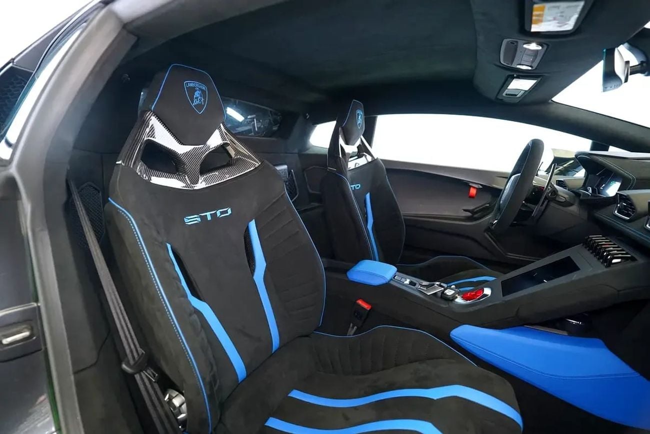 Lamborghini Huracan STO