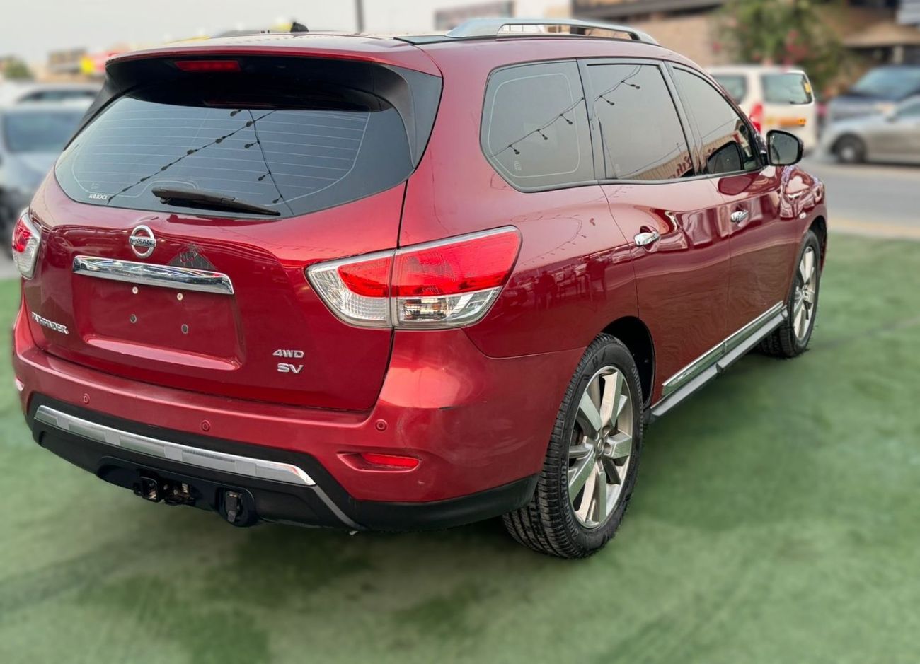 Nissan Pathfinder NISSAN PATHFINDER FULL OPTION MY 2015