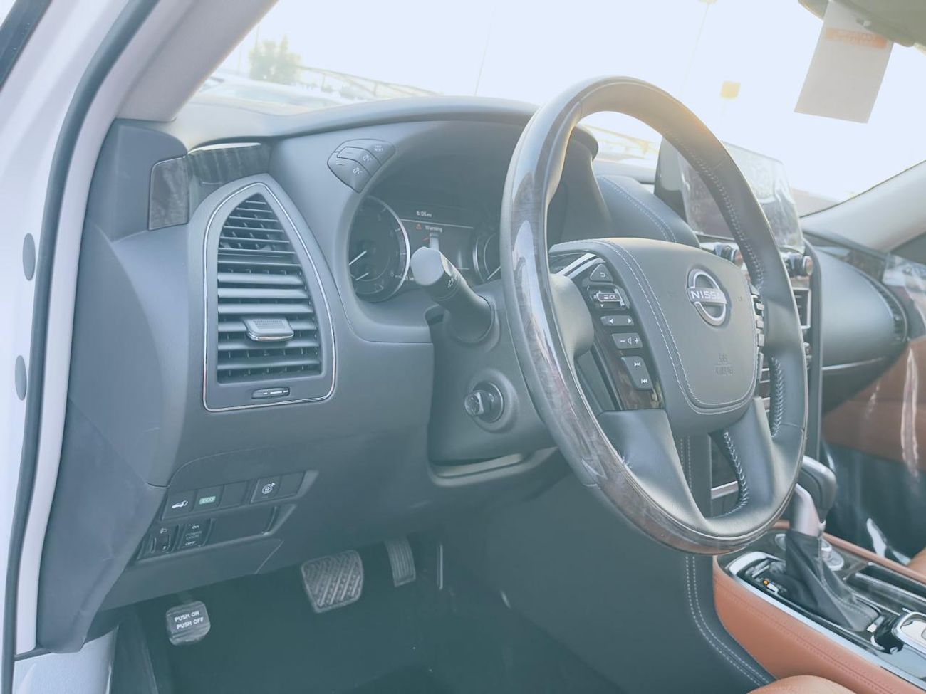 Nissan Patrol LE Platinum 5.6L