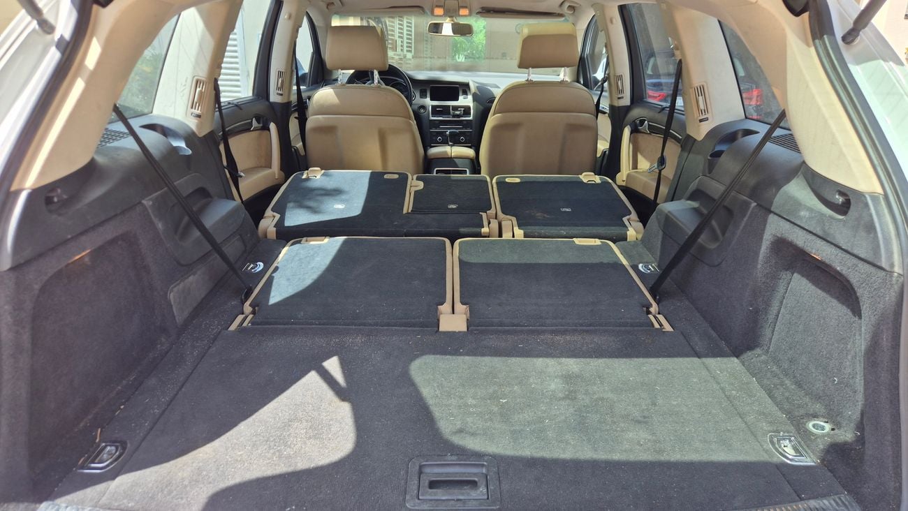 Audi Q7 STD
