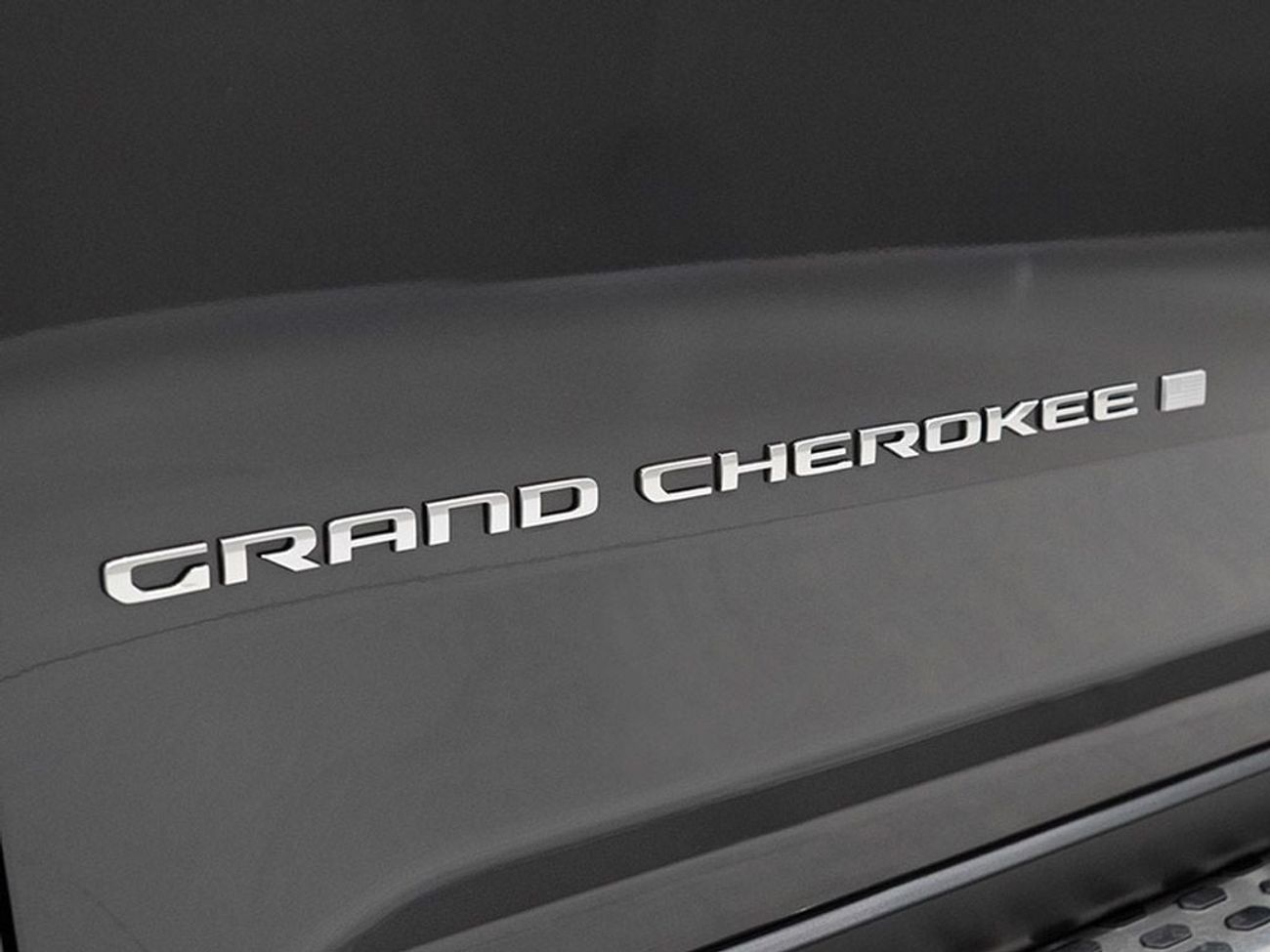 جيب جراند شيروكي Limited 3.6L