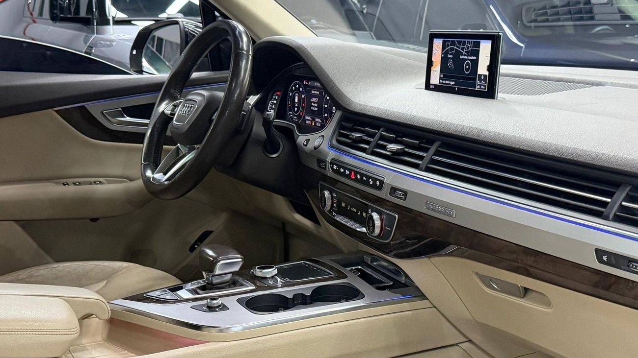 Audi Q7 45 TFSI S-LINE