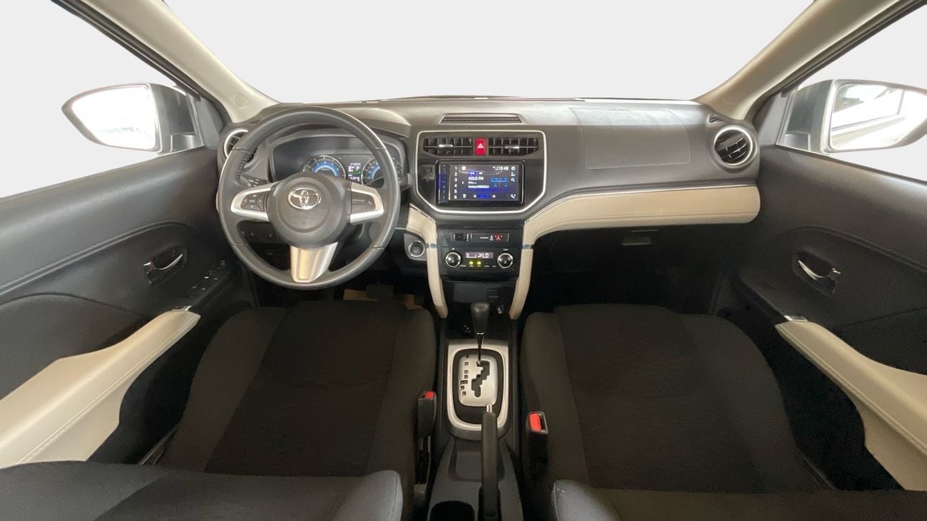 تويوتا راش 1.5 GX AUTO 2WD | شامل الضمان | 0 ﺪﻔﻋﺓ ﺃﻮﻟﻯ