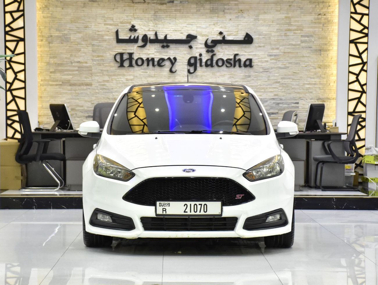 فورد فوكاس EXCELLENT DEAL for our Ford Focus ST ( 2017 Model ) in White Color GCC Specs