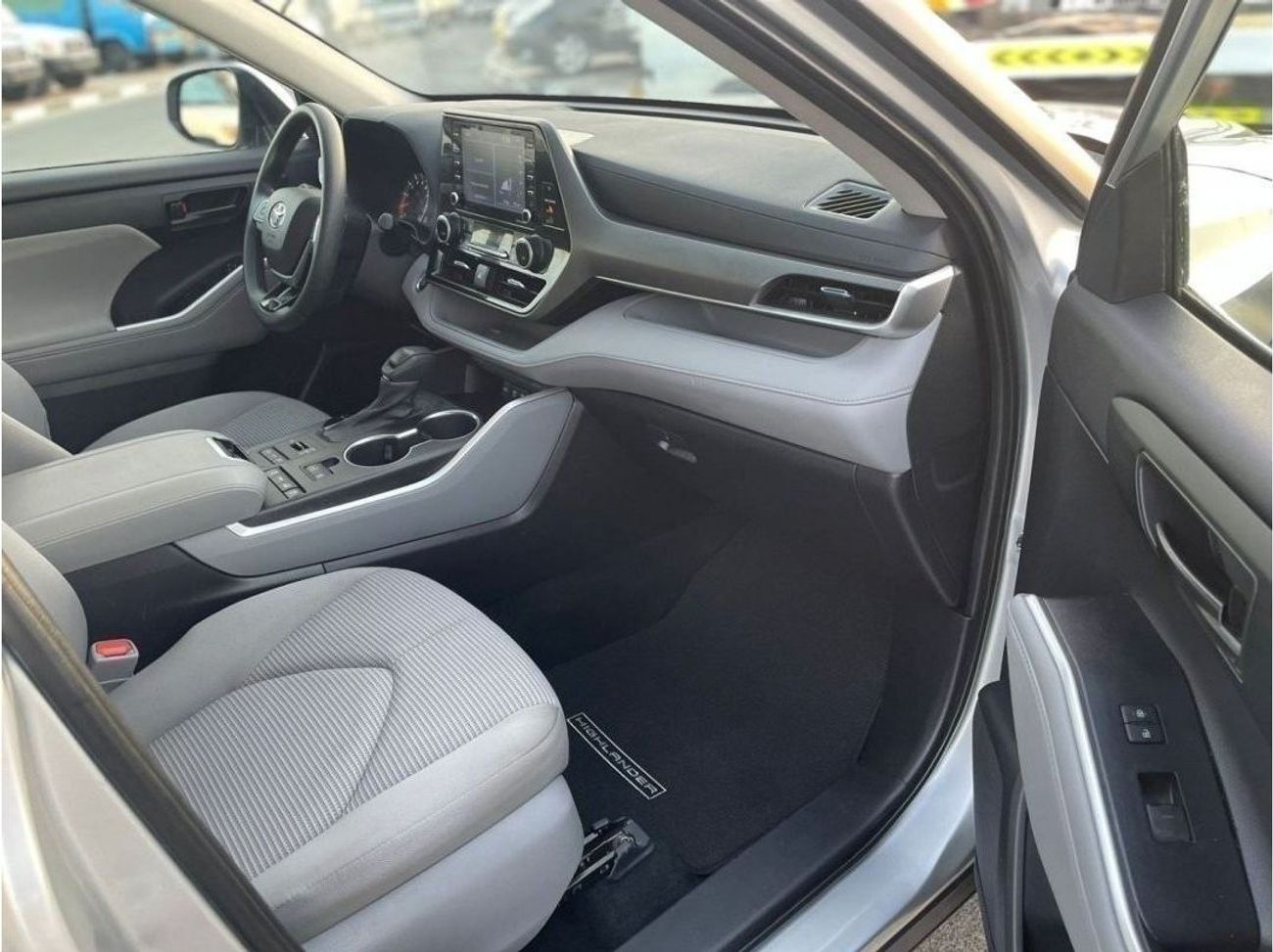 Toyota Highlander 2021 Toyota Highlander LE+ 3.5L 4x4 All Wheel Drive In Perfect Condition - EXPORT ONLY