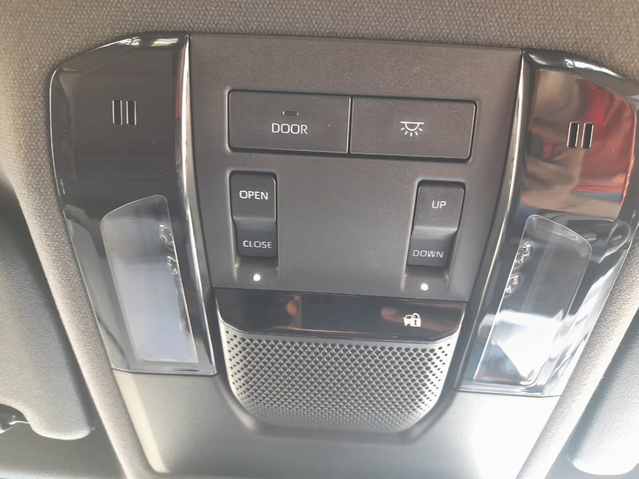 Toyota Prado Right-Hand drive Adventure plus diesel Auto two tone colour with 7 seater and coolbox