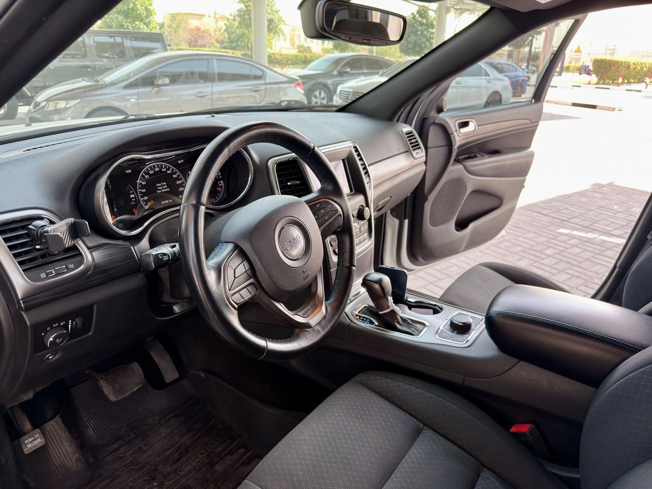 جيب جراند شيروكي