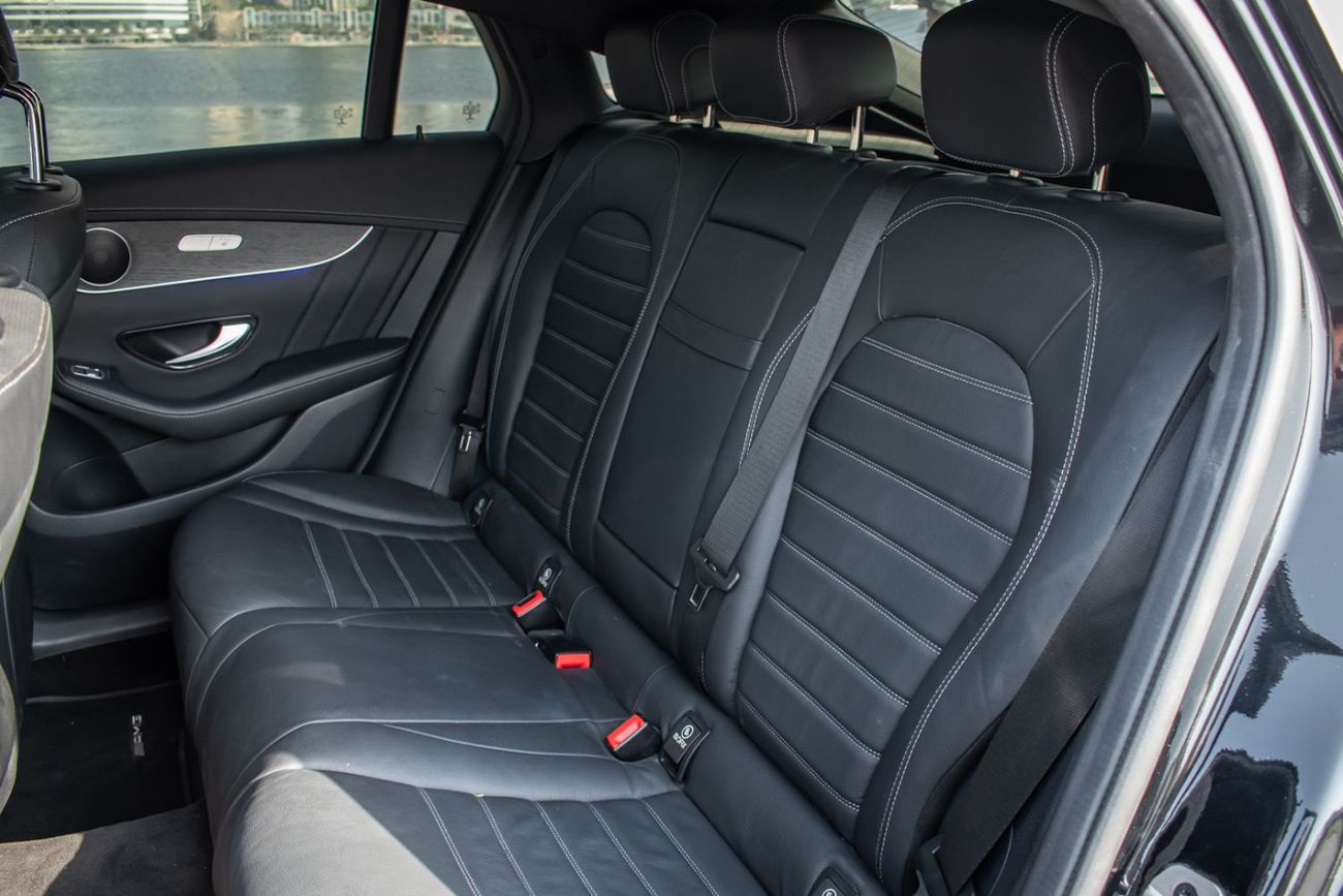 Mercedes-Benz GLC 350 3100 M/P WITH 0%DOWN PAYMENT GLC300 COUPE AMG 4Matic 2023