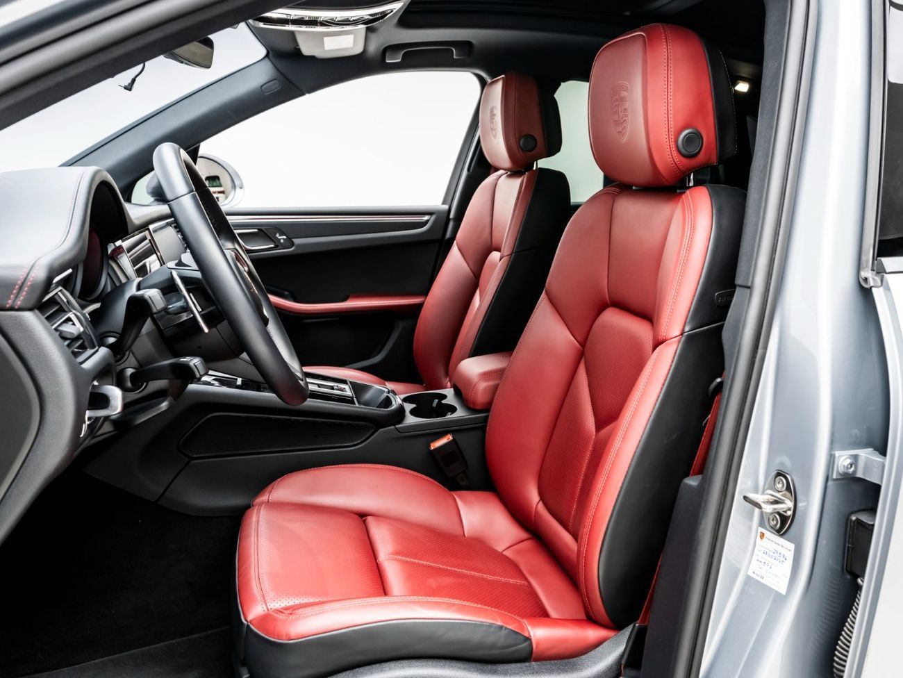 Std 252 مستعملة بورش ماكان Std 2.0L (252 HP) 2023 للبيع في دبي - 862258