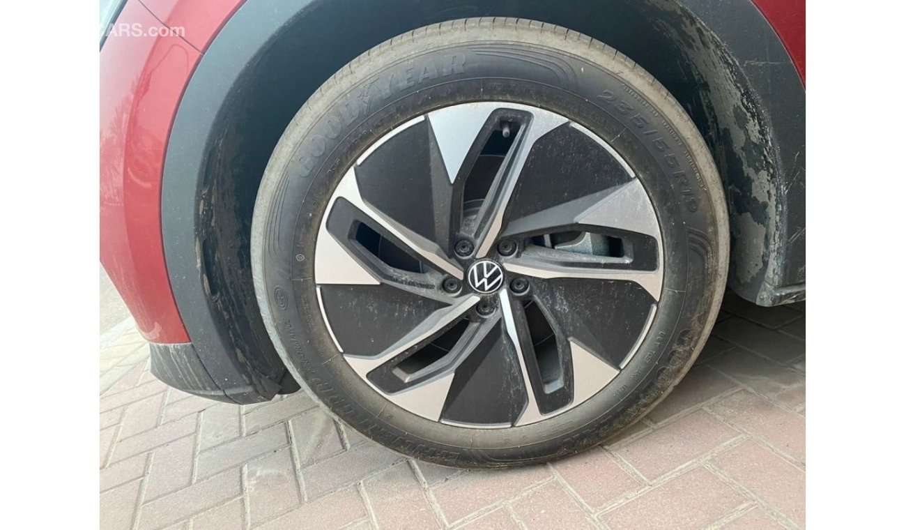 Volkswagen ID.4 VOLKSWAGEN ID4 CROZZ PURE PLUS RED 2021