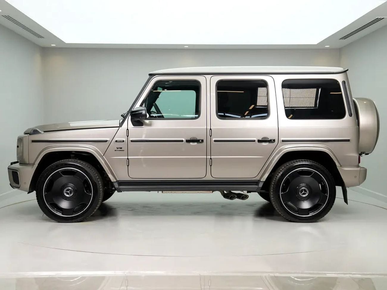Mercedes Benz G63 AMG STD Brand-New G63 AMG| A22 AMG RIDE CONTROL | WARRANTY | European Specs | Double Night Package
