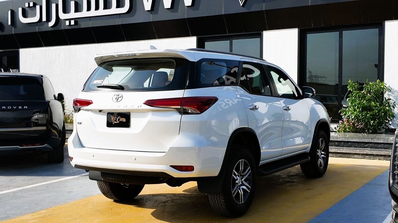 Toyota Fortuner Toyota Fortuner GX 2.7L Petrol A/T 4x4