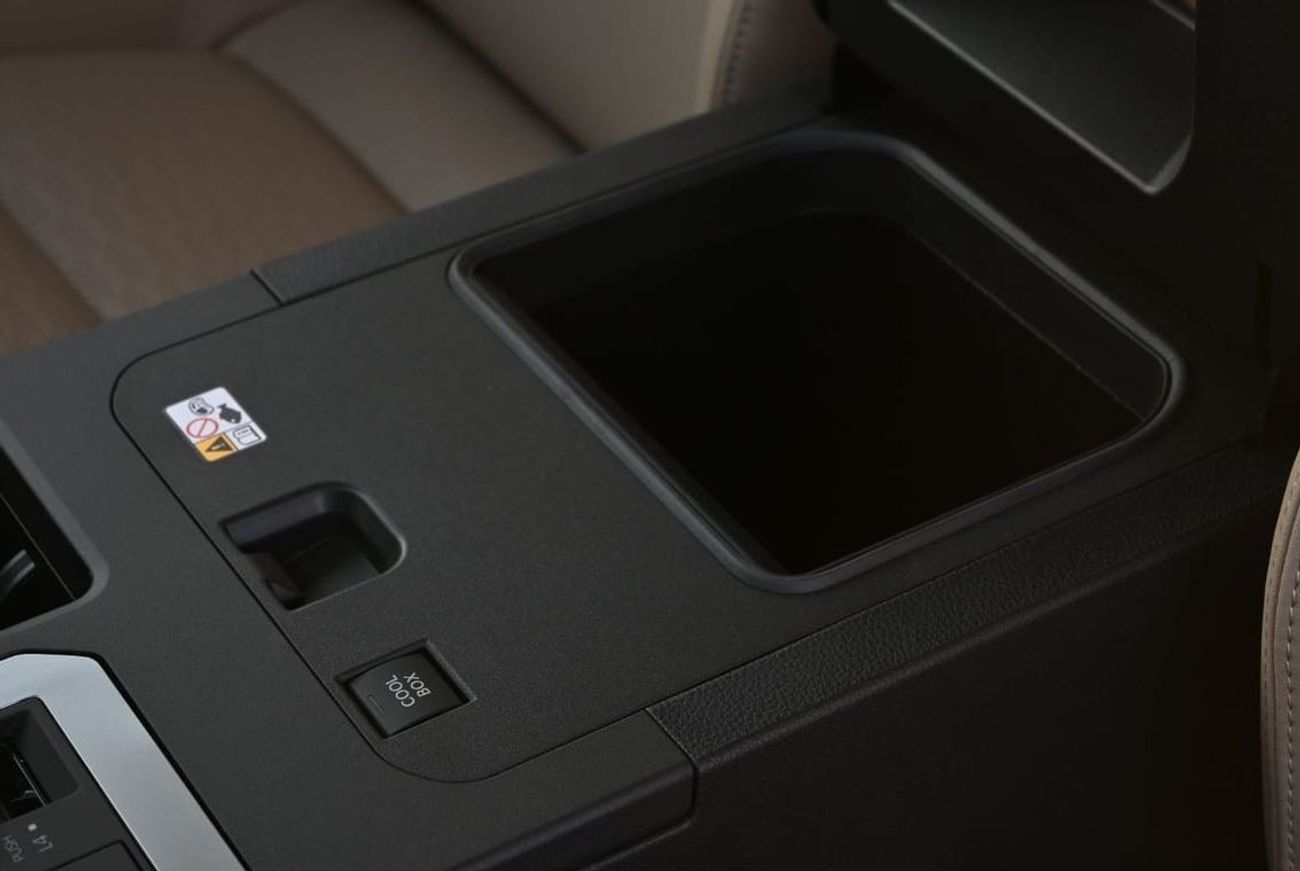 تويوتا برادو Toyota Land Cruiser Prado GXL 2.4T 4WD, Model 2024, Color